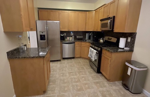 Georgetown Condo | Ideal 2 Bedroom Condo with Pool and Family-Friendly Amenities