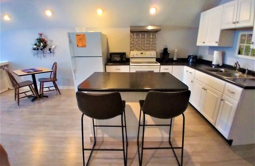 East Wakefield Apartment | Inviting Lake Region Apartment with Ocean and Lake Views