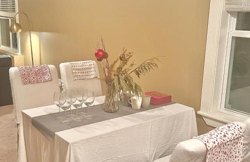 Halifax Apartment | Stylish Entire Suite in Halifax - Rated 8.6/10 by Guests