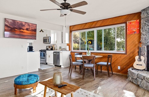 Sylvia Park House | Serene Home with Ocean View in Hills of Topanga