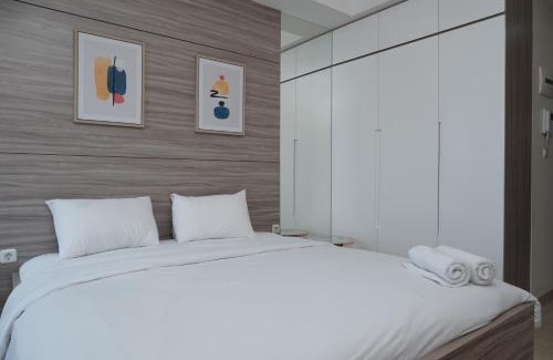 Cikini Apartment | Relaxing Menteng Park Apartment with Pool & Child-Friendly Amenities