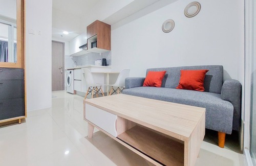 Pondok Aren Apartment | Inviting 1BR Apartment at Tamansari Bintaro Mansion