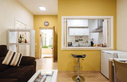 San Bartolome Apartment | Comfortable Apartment in Central Seville - Rated 9.2/10