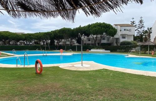 Poblado de Sancti Petri Apartment | Inviting Apart. Costa Sancti Petri with Pool & Family Amenities
