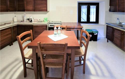 Campello sul Clitunno Apartment | Cozy Apartment in Loc, Fontanelle with Free Wifi & Pets Welcome