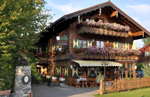 Fischen im Allgaeu Apartment | Inviting Apartment in Fischen, Steps from Oberstdorf
