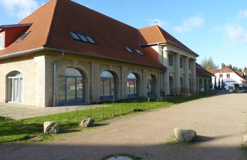 Stolpe b. Anklam Apartment | Family-Friendly Copenhagen RE-16 - The Remise with Kitchenette