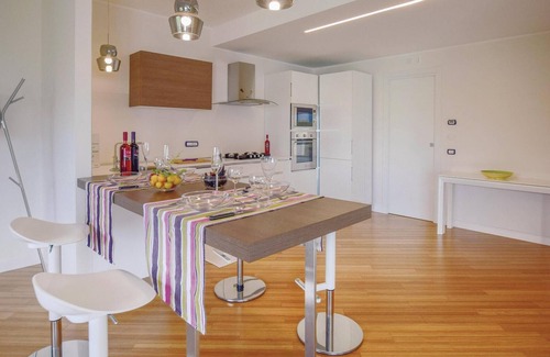 Catanzaro Lido Apartment | Cozy 2-Bedroom Retreat in Beautiful Catanzaro Lido