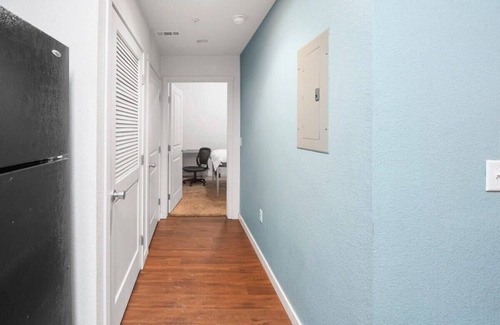 Greeley Apartment | Modern 3-Bedroom Apartment Near UNC with Gym & Breakfast