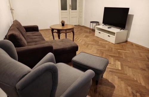 Hernals Apartment | Cozy apartment 5 min Rathaus