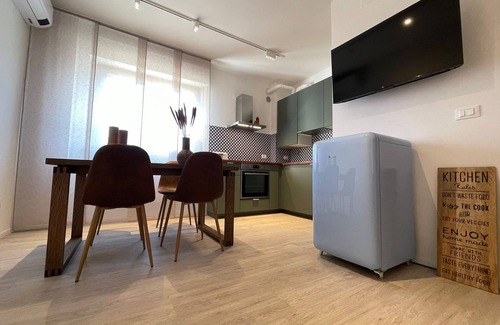 Pescara Apartment | Bright and Inviting Apartment with Spa and Hot Tub Amenities
