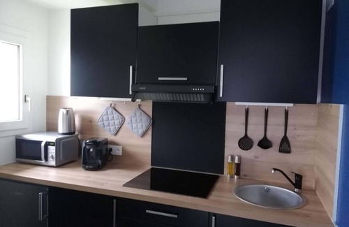 Toulouse West Apartment | Inviting Apartment Near Weather France with Pool & Ocean View