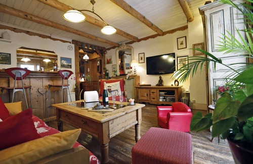 Villard-de-Lans Apartment | Charming Apartment in Village Center with Spa Amenities