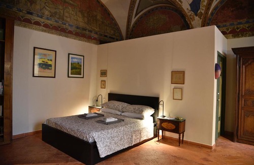 Santo Spirito Apartment | Inviting Apartment in Private Museum, Oltrarno - 10/10 Rated