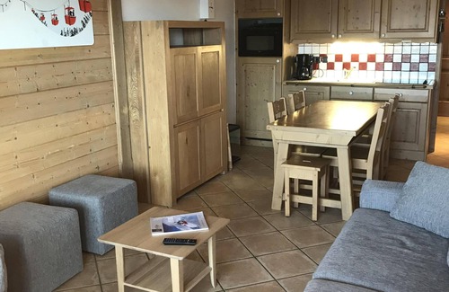 Vallandry Apartment | Inviting Apartment with Pool Access in Paradiski Vallandry