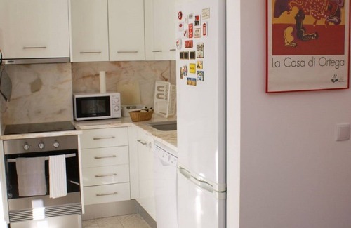 Alfama Apartment | Inviting Anjos Apartment with Terrace & Pet-Friendly Amenities