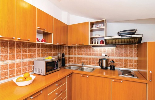 Baosici Apartment | Pet-Friendly Retreat with Ocean View near Baosici Beach