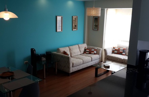 Barranco Apartment | Inviting Apartment in Barranco with Spa & Breakfast Included