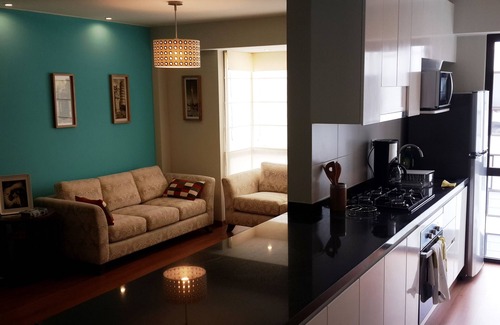 Barranco Apartment | Inviting Apartment in Barranco with Spa & Breakfast Included