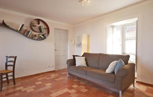 Bonnieux Apartment | Inviting Bonnieux Apartment with Kitchen for Families