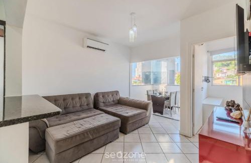 Capoeiras Apartment | Cozy Retreat in Capoeiras: Pet and Child Friendly Stay