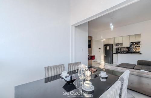 Capoeiras Apartment | Cozy Retreat in Capoeiras: Pet and Child Friendly Stay