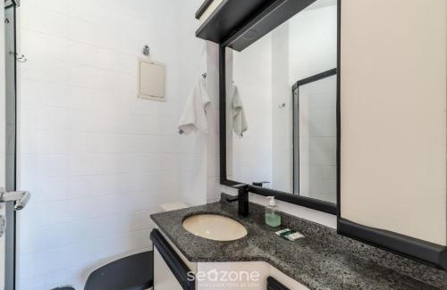 Capoeiras Apartment | Cozy Retreat in Capoeiras: Pet and Child Friendly Stay