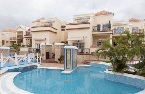 Costa Adeje Apartment | Inviting Apartment with Pool and Ocean View in Costa Adeje