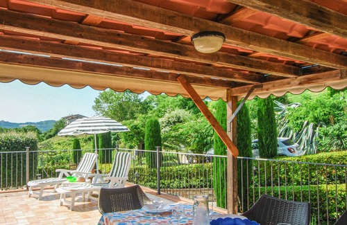 Monte Rinaldo Apartment | Relax in a Cozy Vacation Apartment with Shared Pool