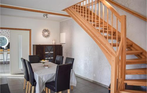 Langaryd Apartment | Inviting Apartment in Lngaryd with Hot Tub & Wifi