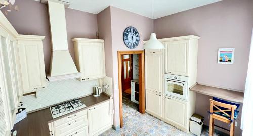 Olomouc Apartment | Guest Rated: 10/10 Cozy City Centre Apartment for Families