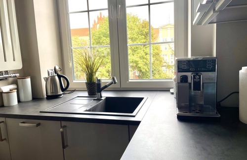 Gdansk City Center Apartment | Inviting Apartment in Gdańsk with Spa & Breakfast Included