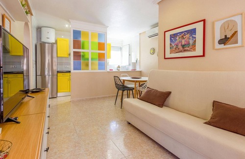 Los Balcones Apartment | Inviting Vacation Apartment with Ocean View & Pool Access