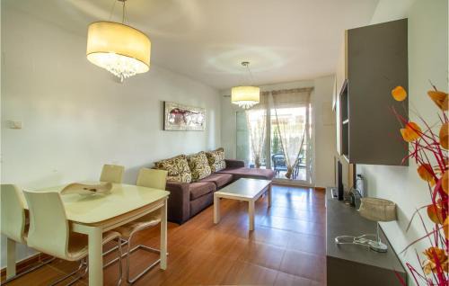 Torrevieja Apartment | Inviting Apartment in Torrevieja with Wifi and Pool Access