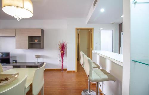 Torrevieja Apartment | Inviting Apartment in Torrevieja with Wifi and Pool Access
