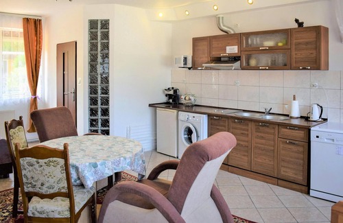 Ustka Apartment | Cozy 1 Bedroom Retreat with Oceanfront Views in Ustka