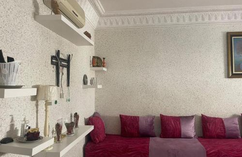 Beni Ansar Apartment | cozy apartment is in a good location