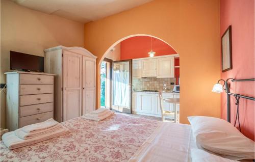 Montefiore dell'Aso House | Relaxing San Giovanni Apartment with Hot Tub & Pool Access