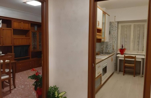 Quartiere XI Portuense Apartment | Comfortable Marconi Area Apartment with Great Amenities