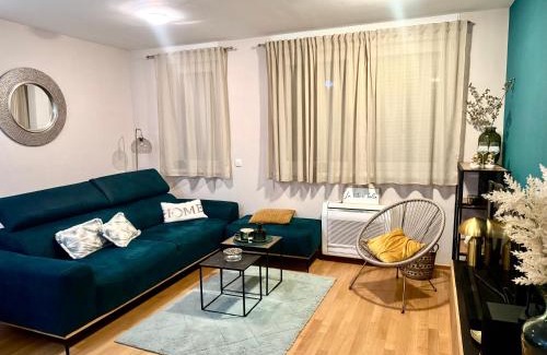 Zadar Apartment | Inviting Room in Prime Location with Private Parking