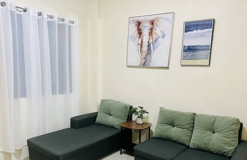 Tagbilaran Apartment | Cozy apartment- 3 min walk from the beach