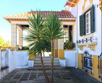 Praia do Ribatejo Apartment | Lake View Apartment with Balcony in Praia do Ribatejo