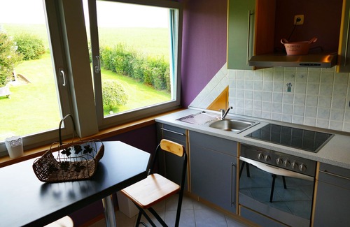 Altenbrunslar Apartment | Charming Countryside Apartment with Top Amenities, Rated 9.8