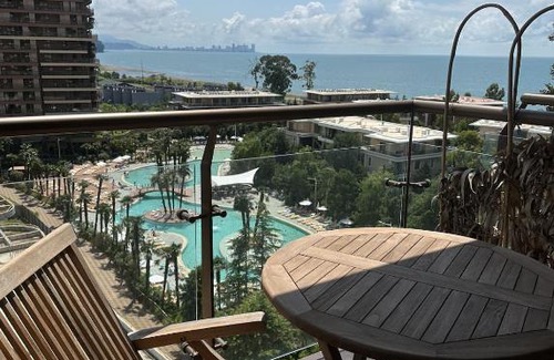 Chakvi Apartment | Cozy Oceanfront Apartment with Scenic Views and Amenities