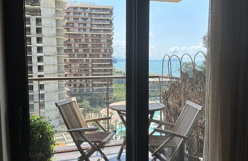 Chakvi Apartment | Cozy Oceanfront Apartment with Scenic Views and Amenities