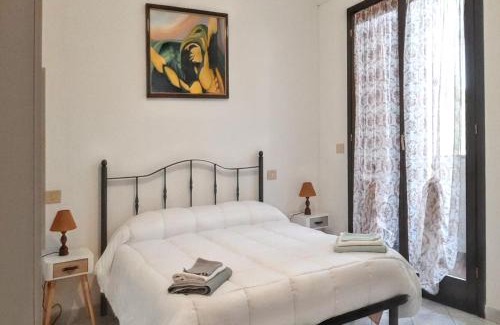 Olbia Apartment | Sea View Apartment with Terrace and Wifi Near Olbia Beach
