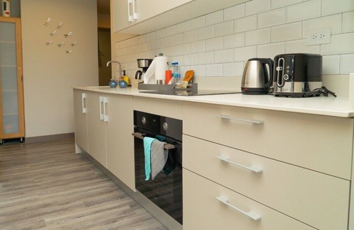 Rohrmoser Apartment | Inviting Apartment with Ocean Views & Terrace at Cosmopolitan Tower