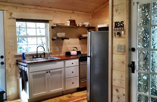 Suches Cabin | Inviting Appalachian Trail Cabin Near Woody Gap & Blood Mountain