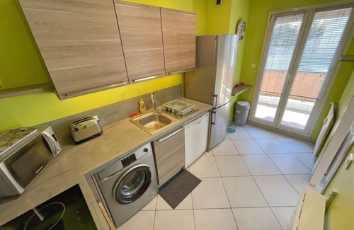 L'Arenas Apartment | Cozy Appartement AU Soleil