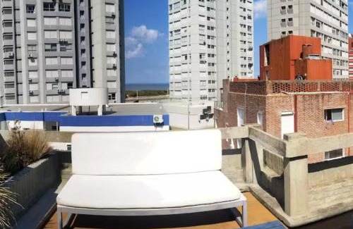 Punta del Este Apartment | Charming Oceanfront Apartment with BBQ and WiFi Access